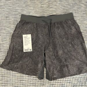 Mens Lululemon Shorts. T.H.E. Short. Linerless. Size XL.